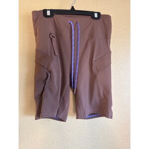 Lululemon Fast and Free Super High Rise Cargo Hiking Bike Shorts Size 10 Brown